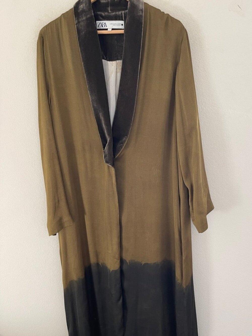 ZARA Long Dark Olive Lush Velvet Duster is NWOT!! Medium/Large; RETAIL is $169!